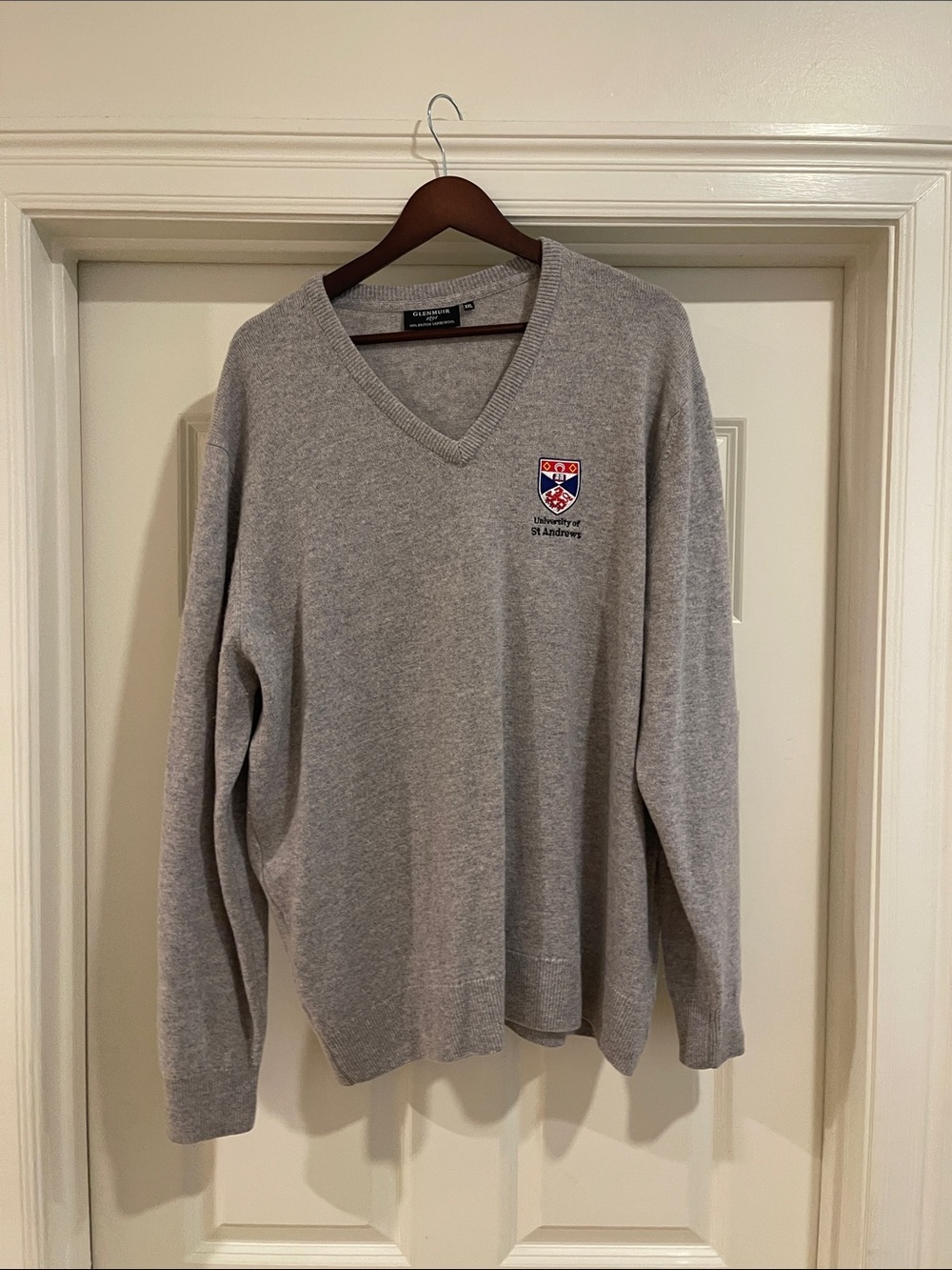 Light Gray V-Neck Men's Sweater with Embroidered Crest